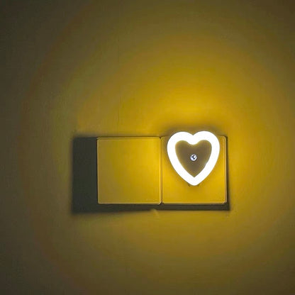 Heart Shaped Light-Control Sensor Night Light for Bedroom