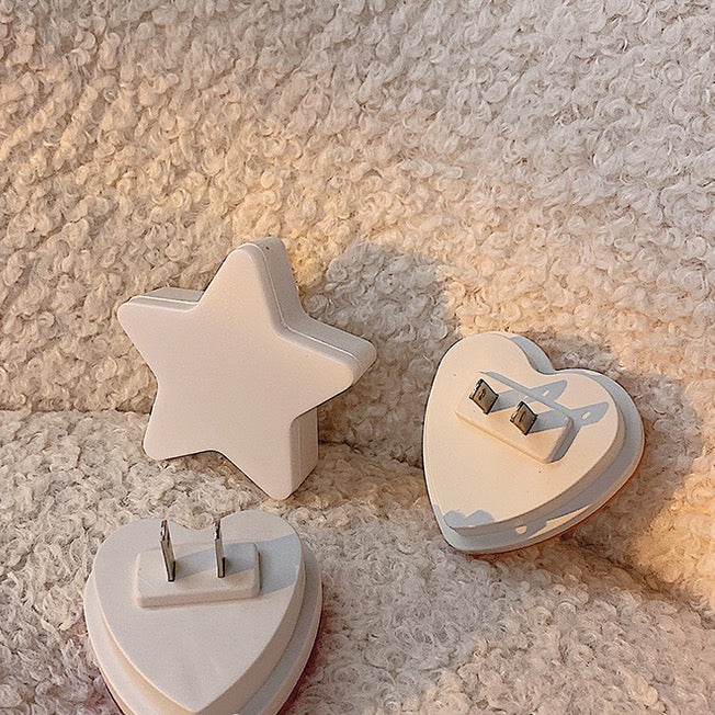 Heart Shaped Light-Control Sensor Night Light for Bedroom